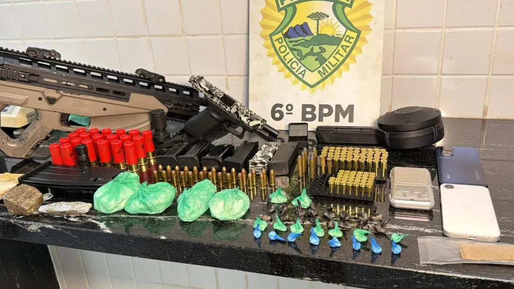 Operação da PM apreende drogas e armas de alto calibre no Jardim Boa Vista