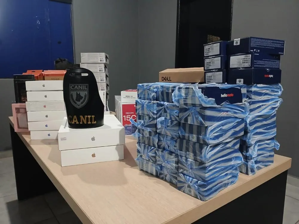 Guarda Municipal apreende malas com eletrônicos e perfumes de descaminho na Rodoviária de Cascavel