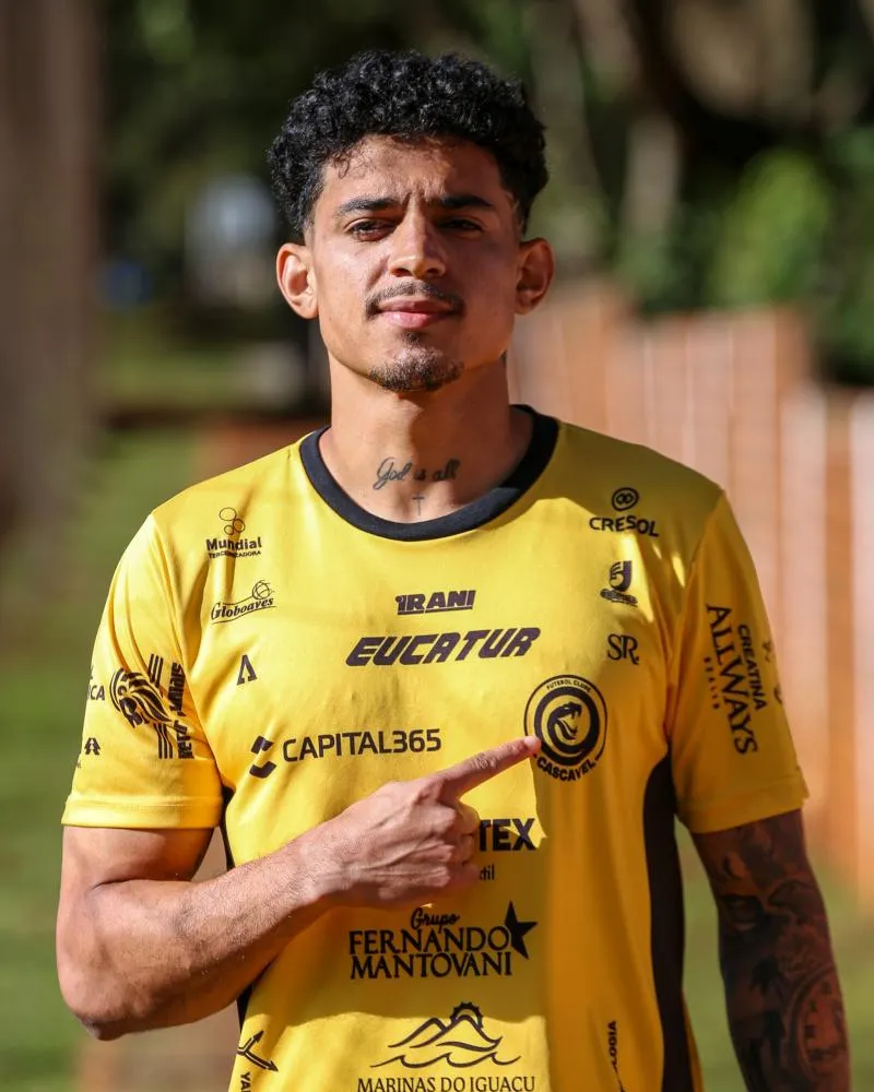 Cascavel anuncia contratação do atacante Willian dos Santos Silva para a temporada 2026 