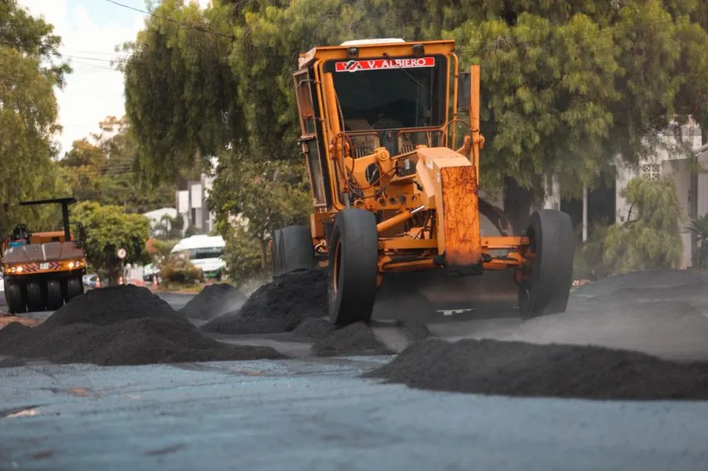 Cascavel avança com reperfilamento asfáltico e já conclui 15% das obras previstas