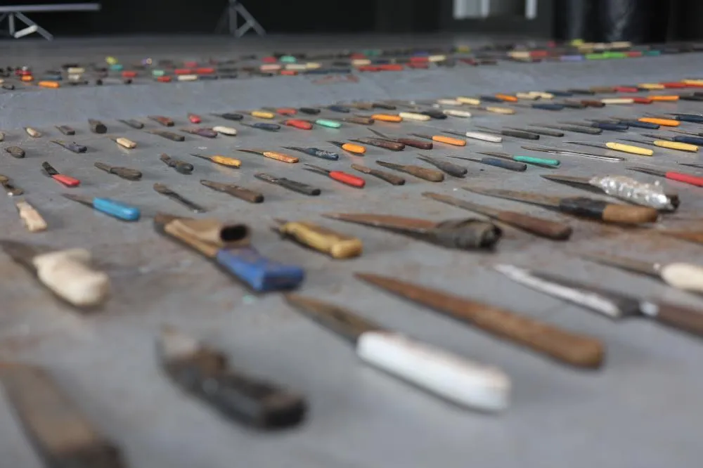 Com Operação Resgate Pela vida ID 2026, Prefeitura retira mais de 1,2 mil facas das ruas de Cascavel