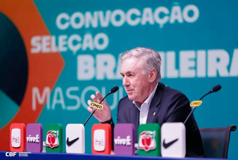 Carlo Ancelotti durante convocação pela Seleção Brasileira