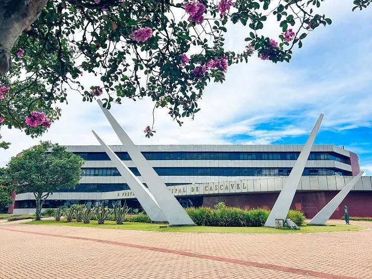 Prefeitura convoca cerca de 80 profissionais para atuar na educação de Cascavel