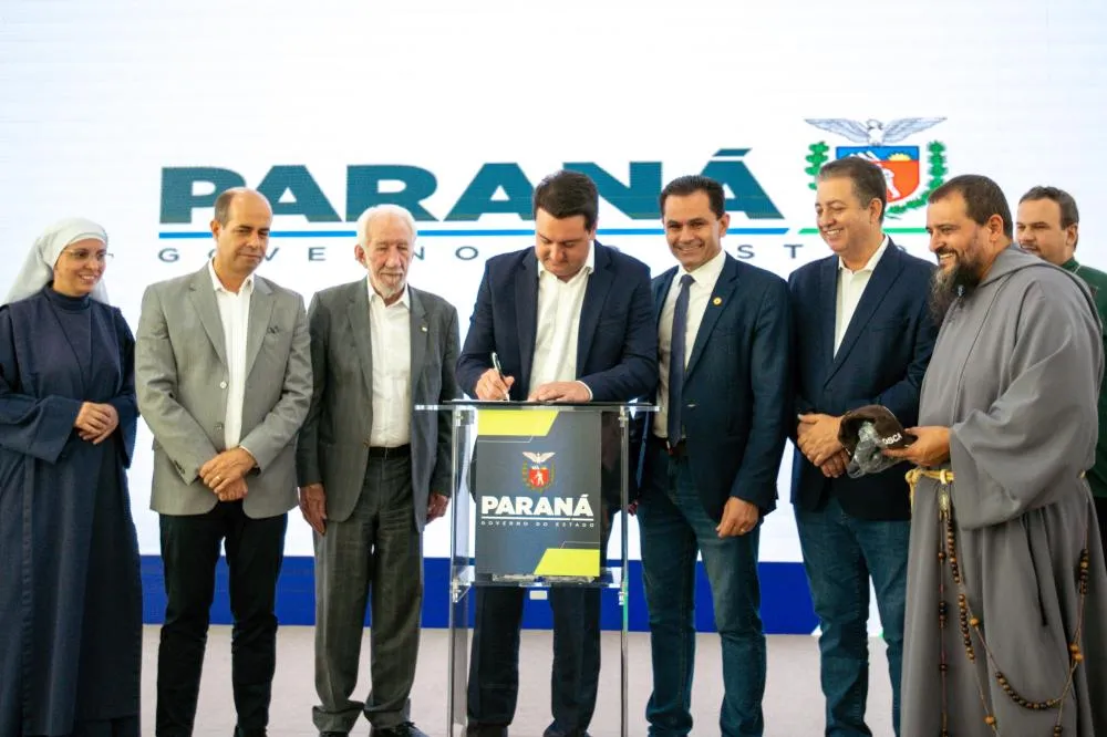 Governador Ratinho Junior sanciona lei que institui o Dia do Campista Católico