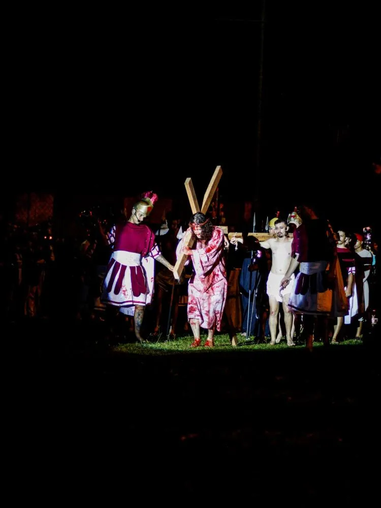 Paróquia em Cascavel realiza 21ª edição da Encenação da Paixão de Cristo e espera público de mais de 4 mil pessoas