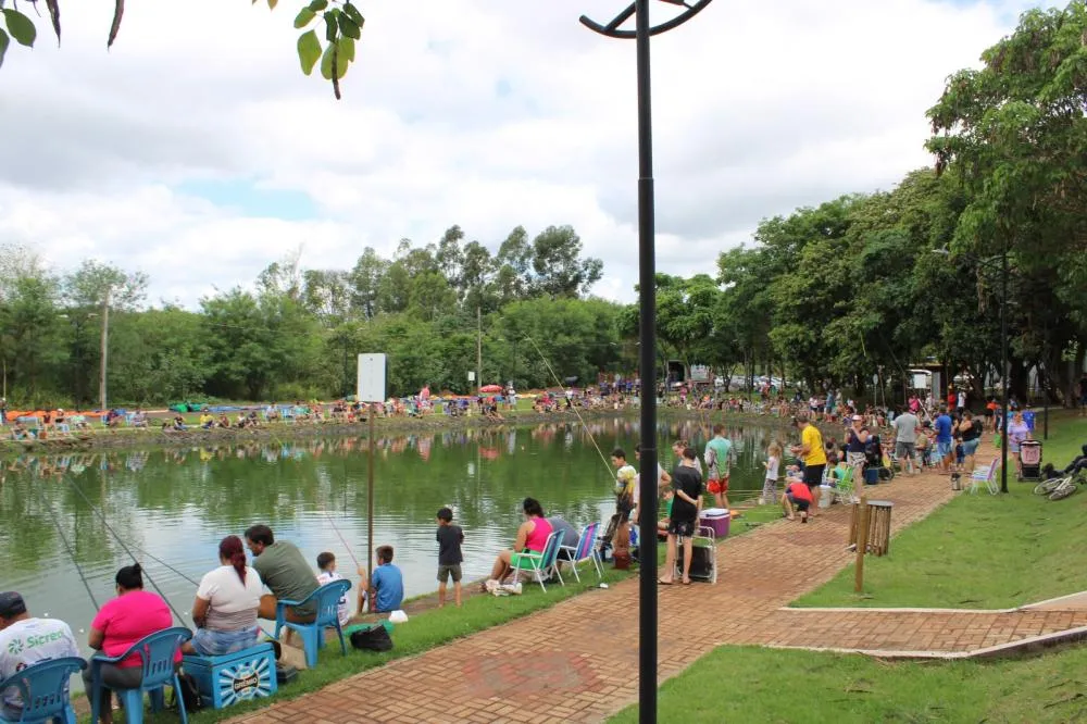 Entre Rios do Oeste promove pescaria no Lago Municipal na Semana Santa