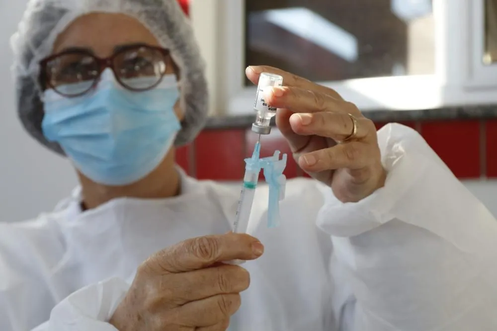 Cascavel aplica mais de 6,6 mil doses de influenza no Dia D de vacinação