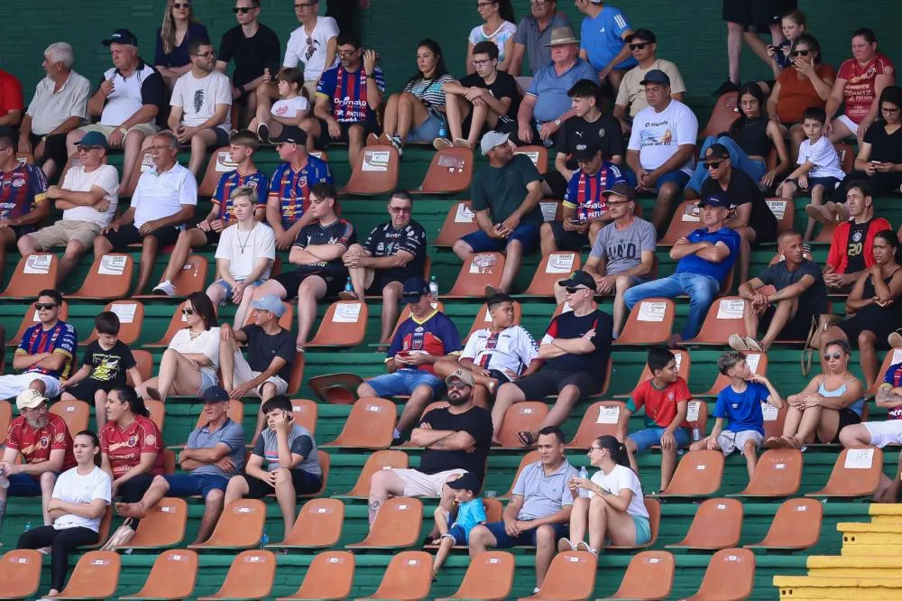 Invicto no Paranaense, Toledo defende boa fase no 14 de Dezembro de olho na vice-liderança