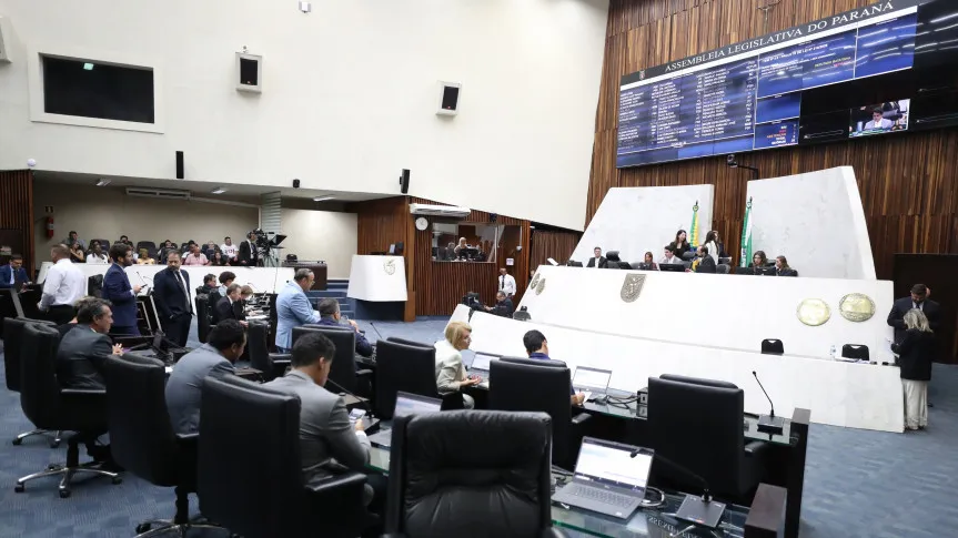 A pauta da sessão plenária de segunda-feira (6) continha sete itens. Créditos: Orlando Kissner/Alep