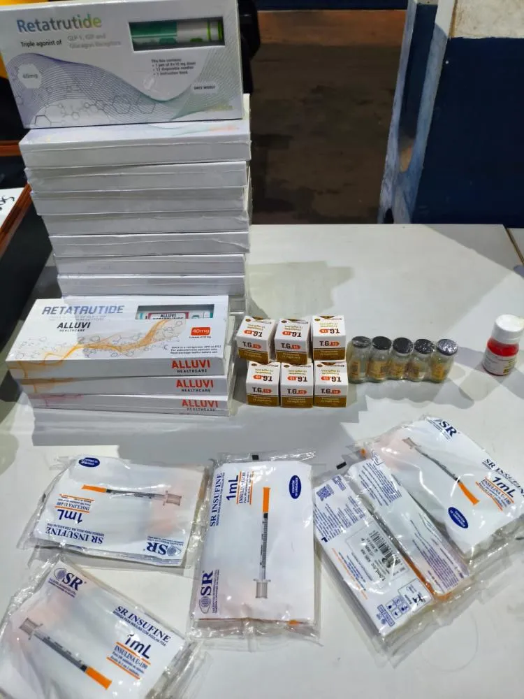 Medicamentos apreendidos estavam senod levados para Florianópolis Foto: Divulgação/6º BPM