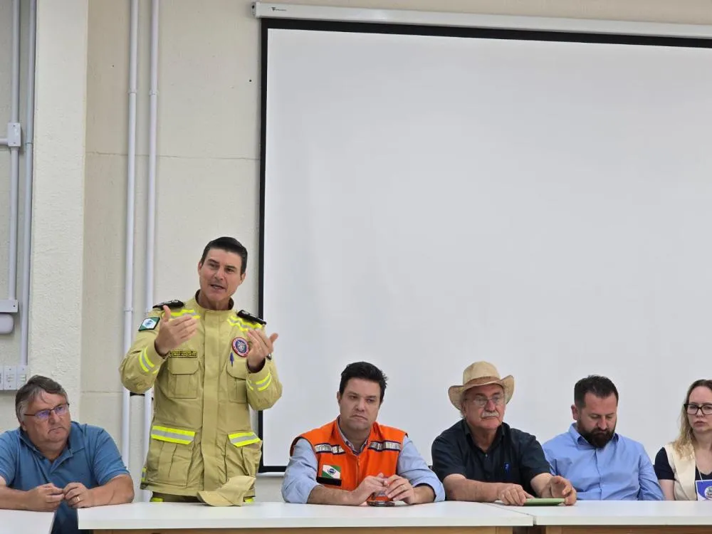 Governo do Paraná criará Escritório de Reconstrução Acelerada na cidade.