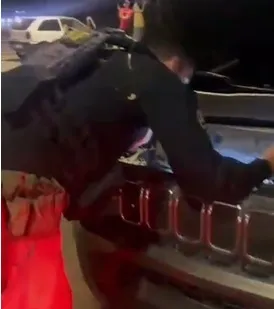 PRF recupera veículo roubado e prende duas pessoas na BR-277 em Céu Azul