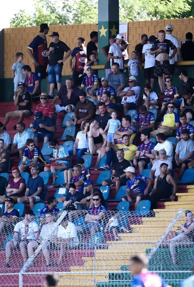 Elenco espera o comparacimento em massa da torcida Foto: Divulgação/Assessoria