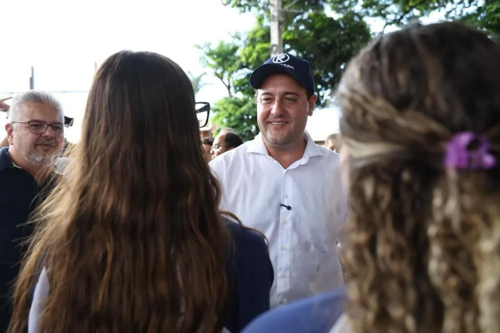 Ratinho Júnior durante agenda oficial no Paraná