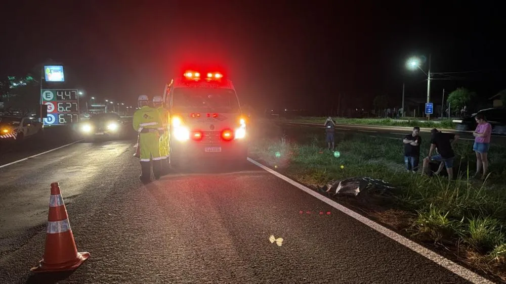 Ao atravessar rodovia, homem morre atropelado em Sede Alvorada