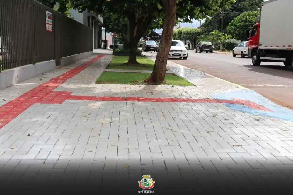 Programa de calçadas transforma o visual urbano de Pato Bragado
