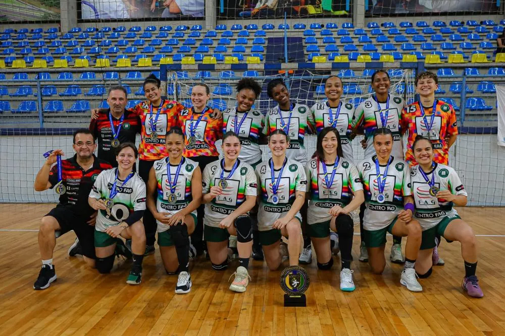Cascavel conquista título da Copa Sul de Handebol Feminino Adulto em Torres