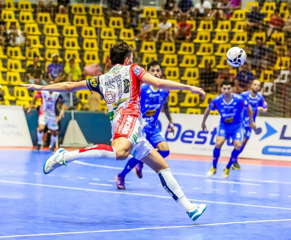 O Cascavel Futsal volta à quadra domingo(26) contra o Umuarama pela Série Ouro.