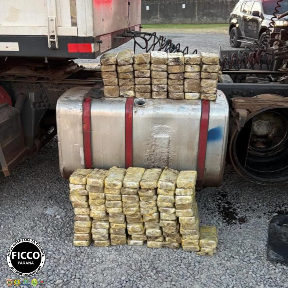 FICCO/PR prende motorista paraguaio com 132,980 kg de pasta base de cocaína em Campo Largo