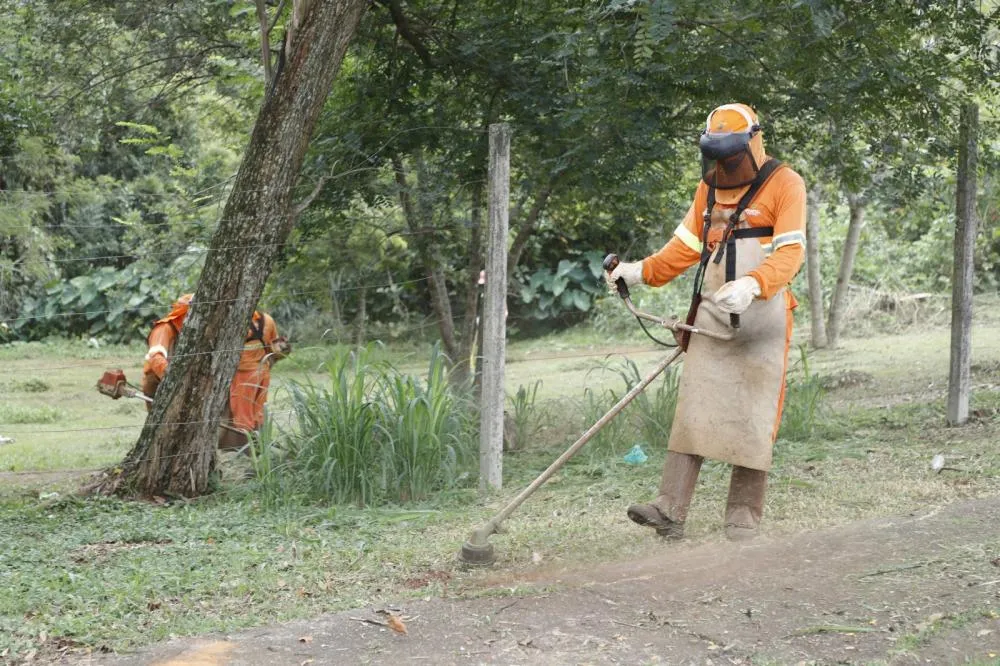 Prefeitura leva ações ambientais e serviços gratuitos ao Santos Dumont