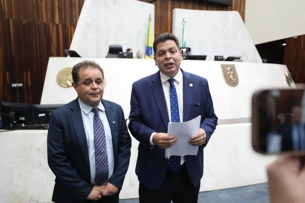 Gugu Bueno e Batatinha avançam com projeto que libera repasse e equipamentos do Estado às Guardas Municipais