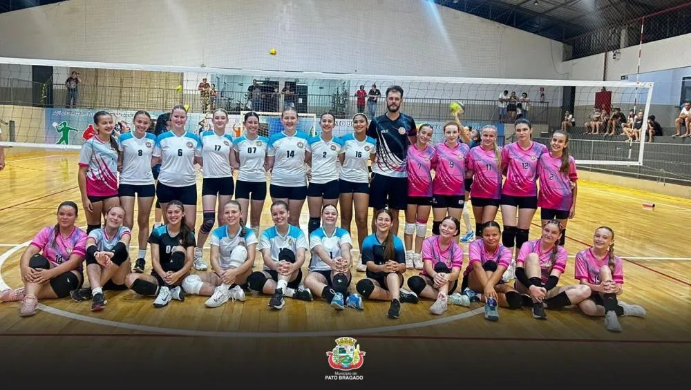 Equipes femininas de Pato Bragado participam da segunda etapa da Copa JS de Voleibol em Guaíra