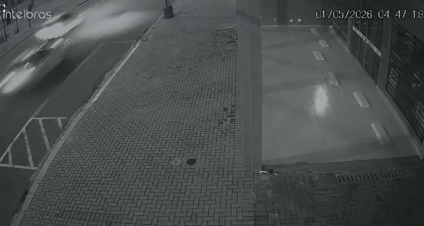 Vídeo mostra dois carros em alta velocidade antes de acidente fatal na Tancredo Neves