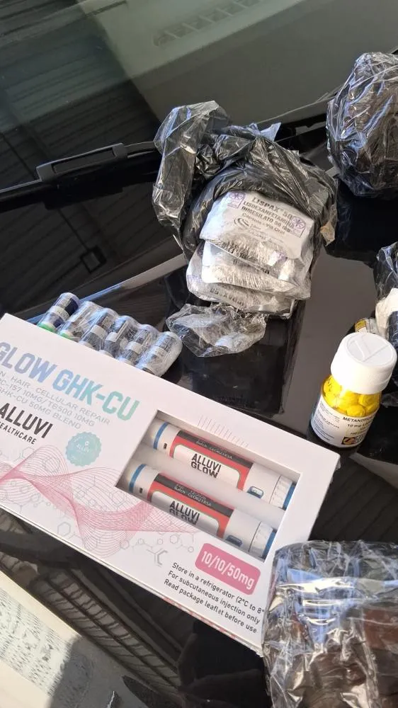 PRF e Receita Federal apreendem medicamentos e mercadorias estrangeiras irregulares 
