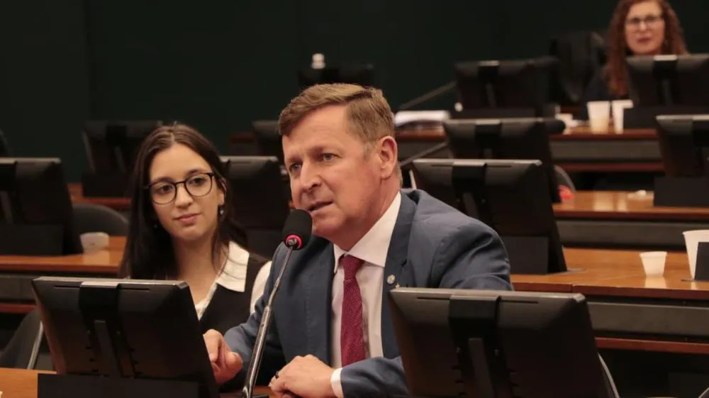 Deputado Welter lidera discussão sobre fundo nacional da cadeia do leite