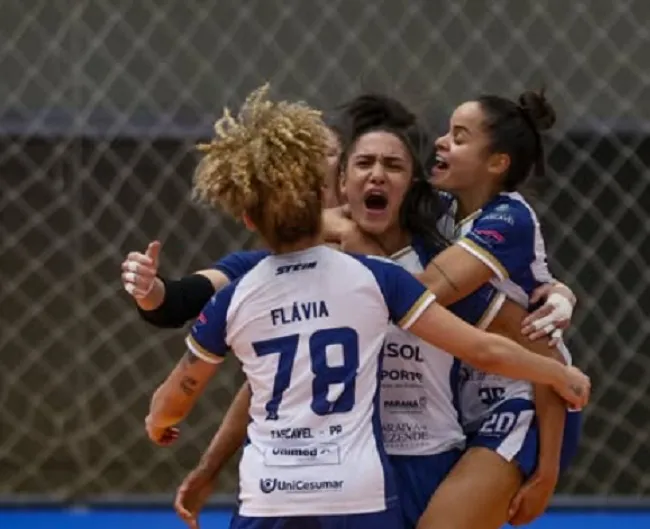 Stein Cascavel vence Taboão na estreia da Supercopa Feminina