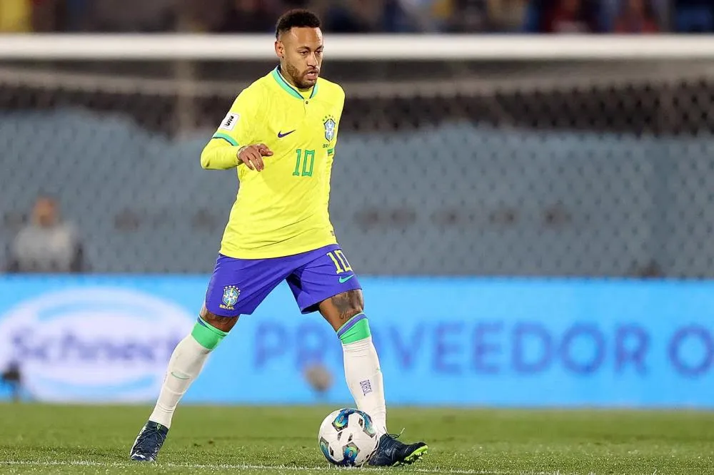 Neymar pode ficar afastado por até três semanas Vitor Silva/CBF