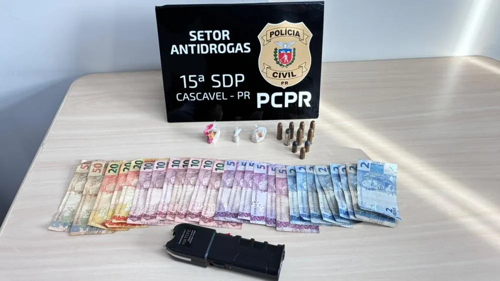 Operação policial resulta na apreensão de crack e munições no bairro Santa Cruz