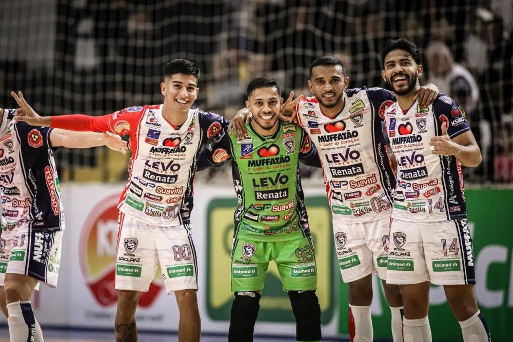 Tropeço em casa.Cascavel Futsal empata por 4 a 4 com São Miguel e patina na classificação 