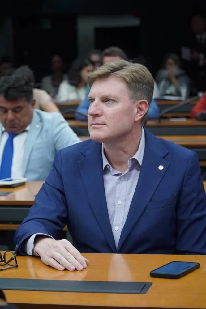 Nelsinho Padovani é premiado por transparência e compromisso com o Paraná