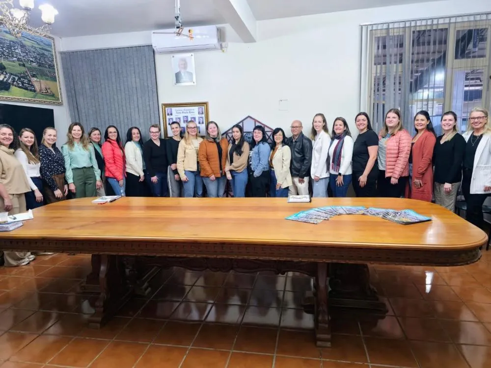 Prefeitura de Nova Santa Rosa empossa primeiros aprovados em concurso