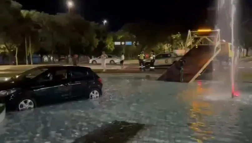 Ônix invade Praça do Migrante em Cascavel