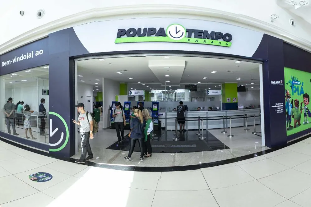 Poupatempo Paraná ultrapassa a marca de 2 milhões de atendimentos