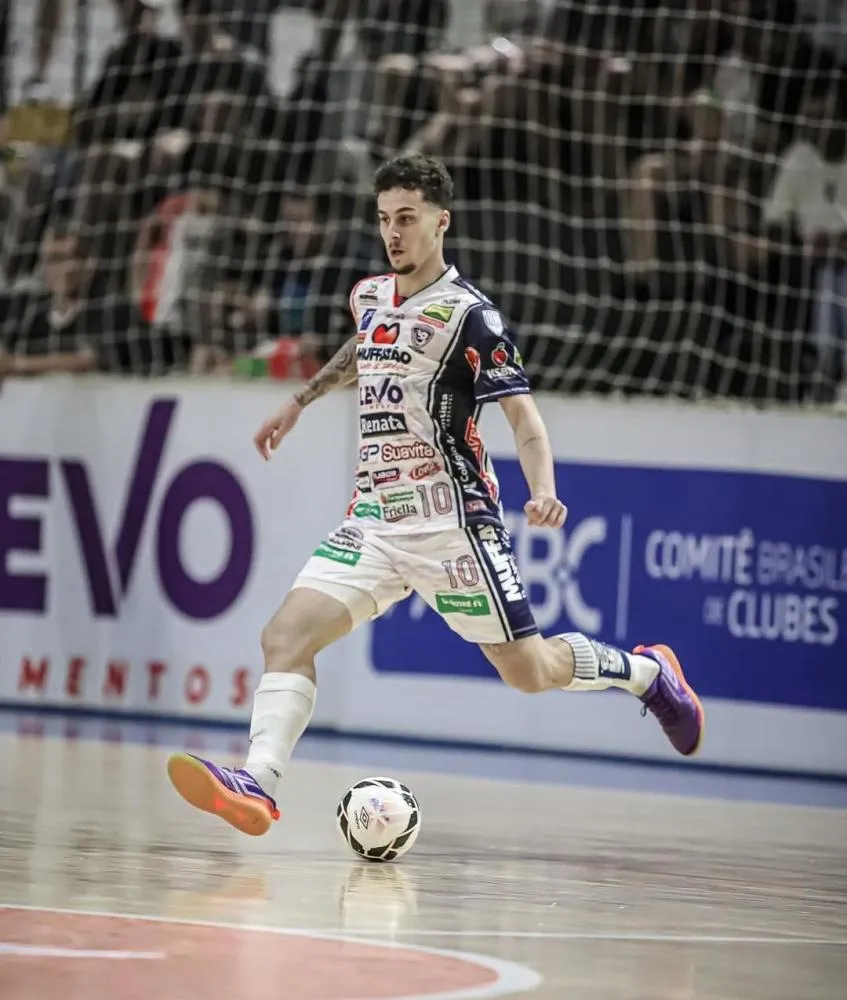 Cascavel Futsal enfrenta Carlos Barbosa na Neva