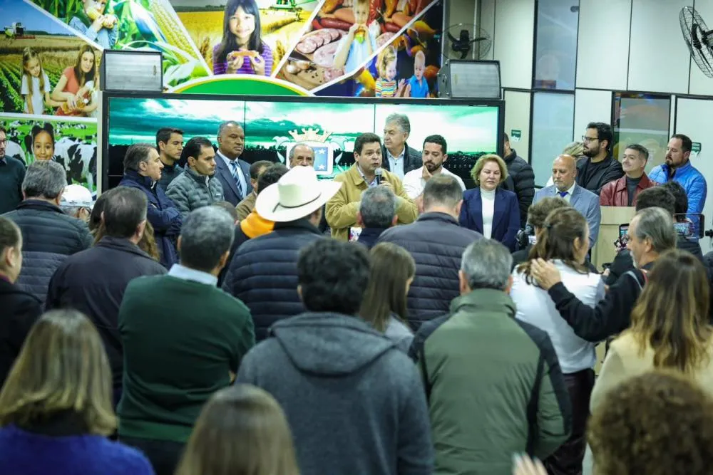 Recape asfáltico vai renovar 17 ruas de Cascavel