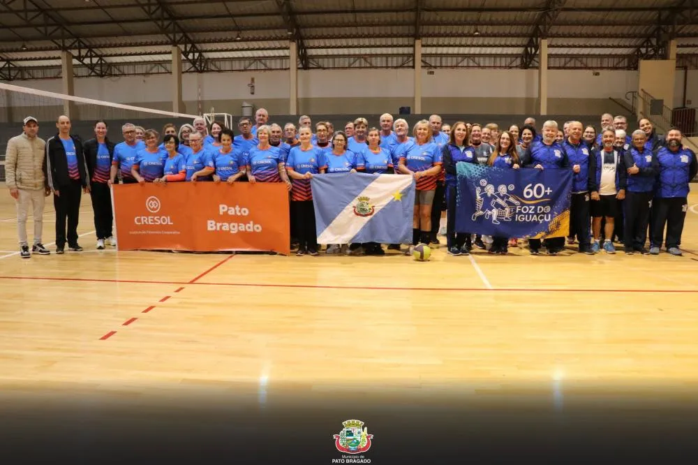 Voleibol gigante de Pato Bragado soma nova vitória no masculino