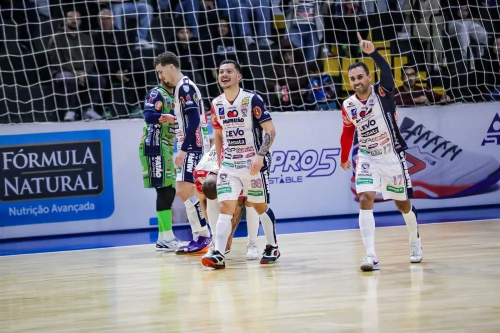 Cascavel Futsal vence o São José por 4 a 1 na Liga Nacional no Ginásio da Neva