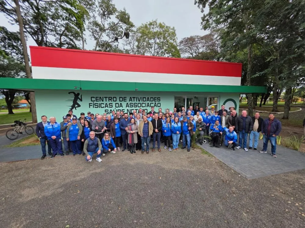 Marechal Cândido Rondon inaugura centro de saúde e ginásio