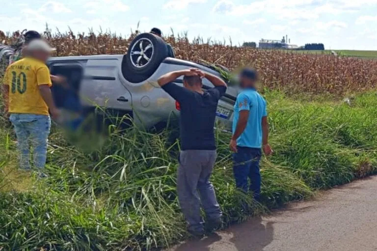 Três pessoas morrem em colisão na rodovia PR-681