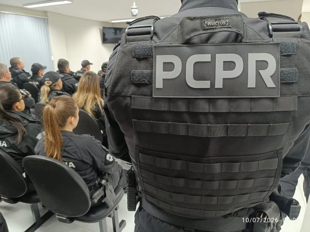 Operação da Polícia Civil desarticula grupo de tráfico;uma advogada está entre os detidos.