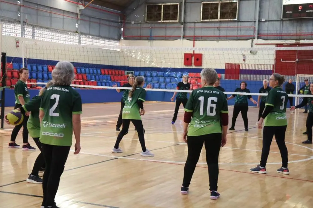 Ginásio de Nova Santa Rosa sedia etapa de vôlei câmbio