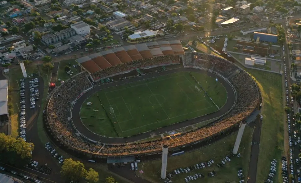 FC Cascavel e Corinthians se enfrentam em partida amistosa no Estádio Olímpico Regional neste domingo. Foto: Divulgação/Assessoria