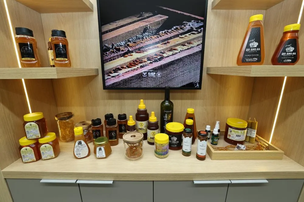 O Paraná é o principal produtor e o terceiro maior exportador de mel do país.Foto: Divulgação/Assessoria