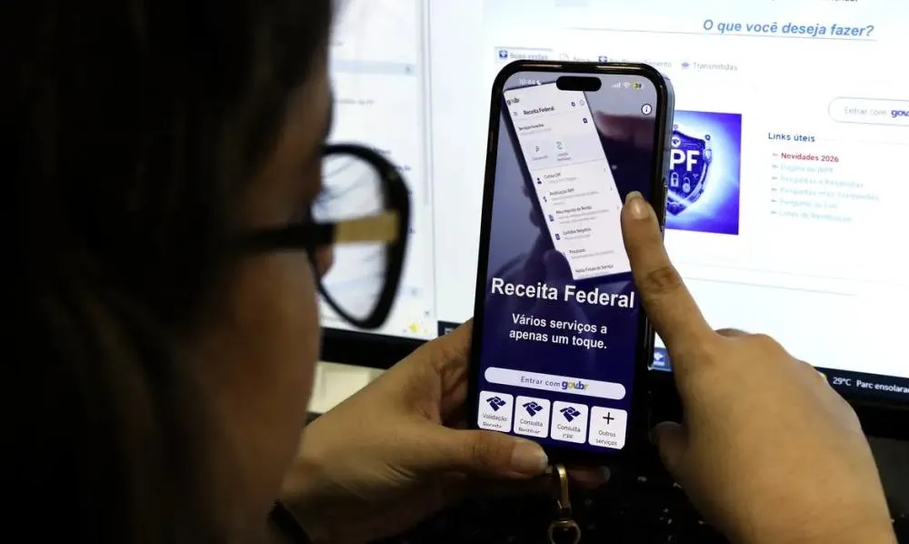 Receita Federal paga lote especial de restituição