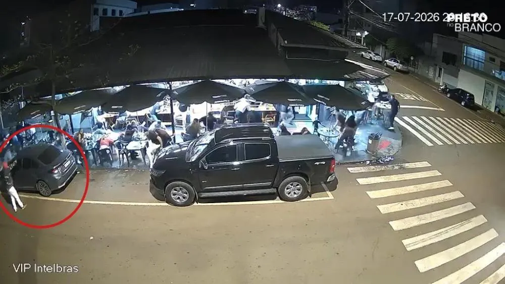 Novo vídeo mostra ação de atirador que matou três pessoas em Campo Mourão