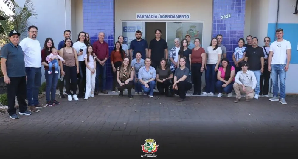 Lideranças e agricultores acompanharam o processo de produção e integração das plantas medicinais ao SUS. Foto: Divulgação/Assessoria